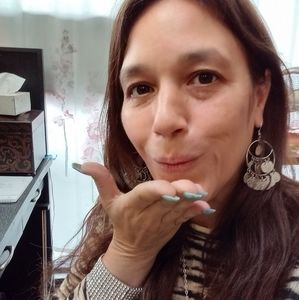 Meet your Posher, Rebecca